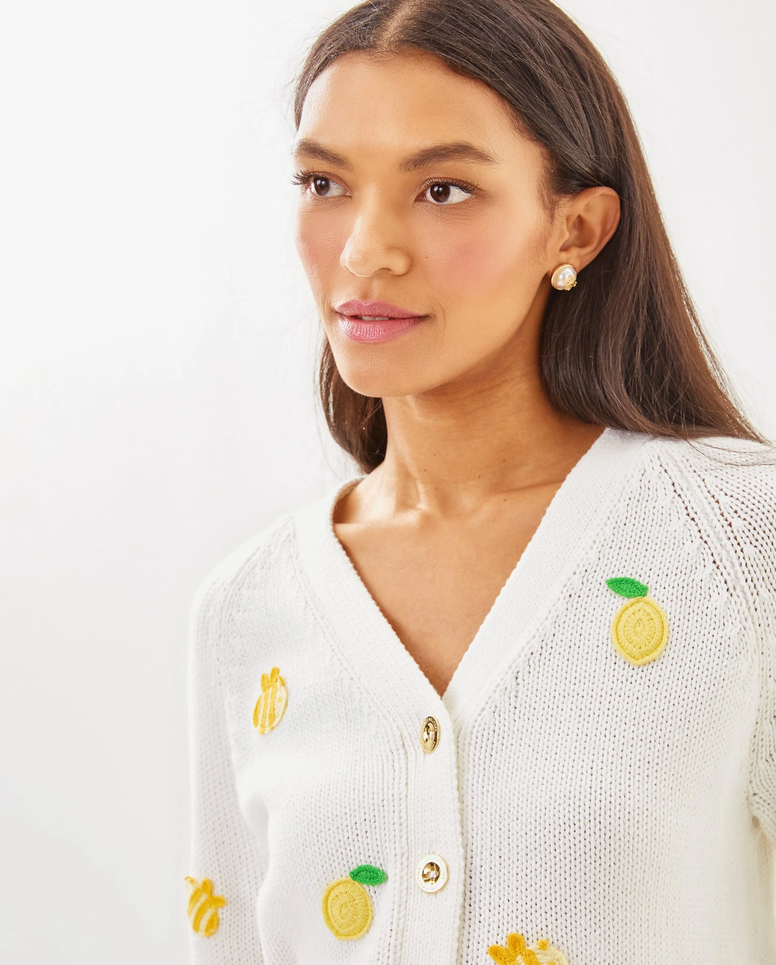 Tippery Cardigan - Resort White Bee Sweet Embroidery