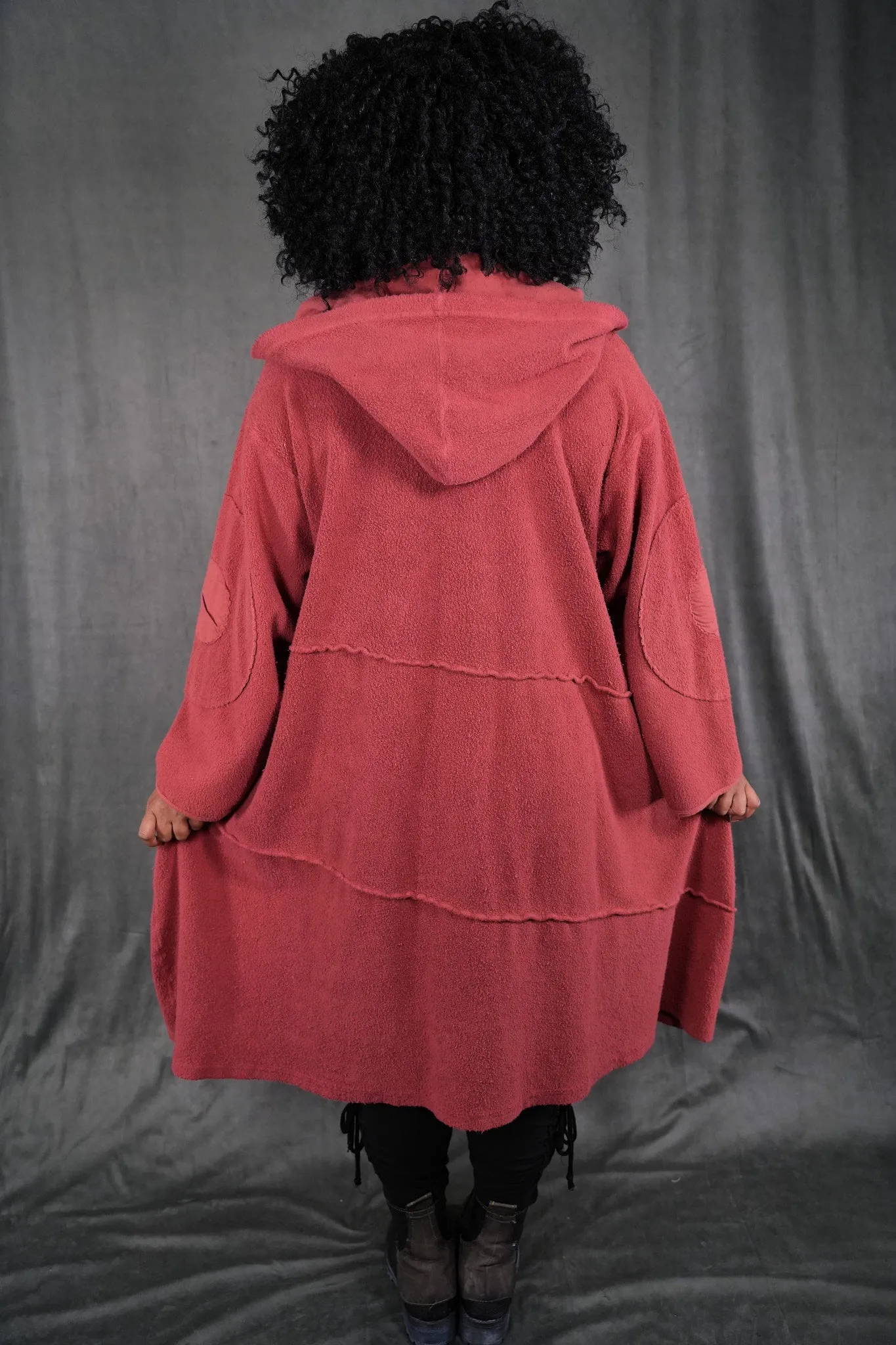 V1371 Delyla Sherpa Blood Orange-U