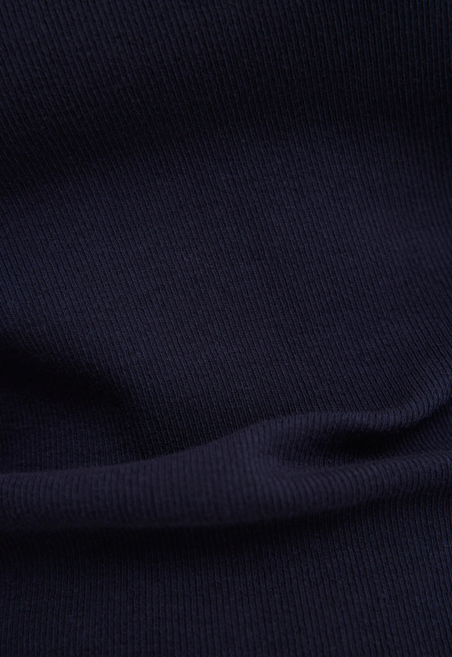 Vere Long Sleeve Tee - Darkest Navy