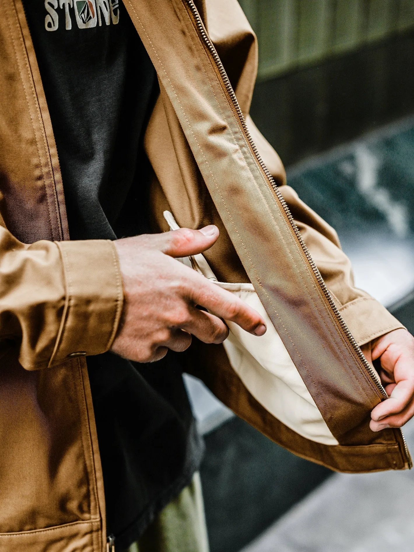 Voider Jacket - RUBBER