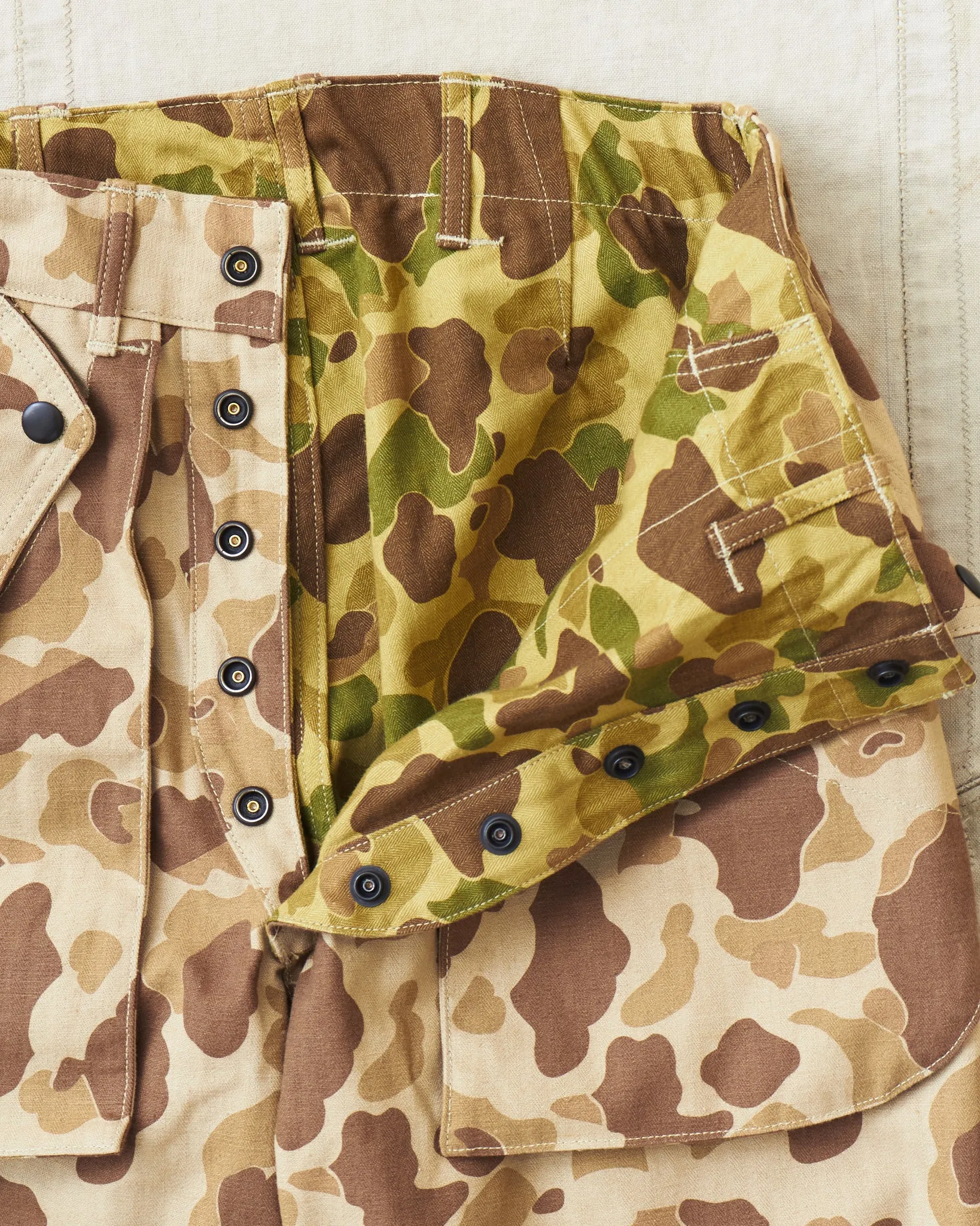 Warehouse & Co Lot. 1224 1940's USMC Parachutist Trousers Frog Skin Camo