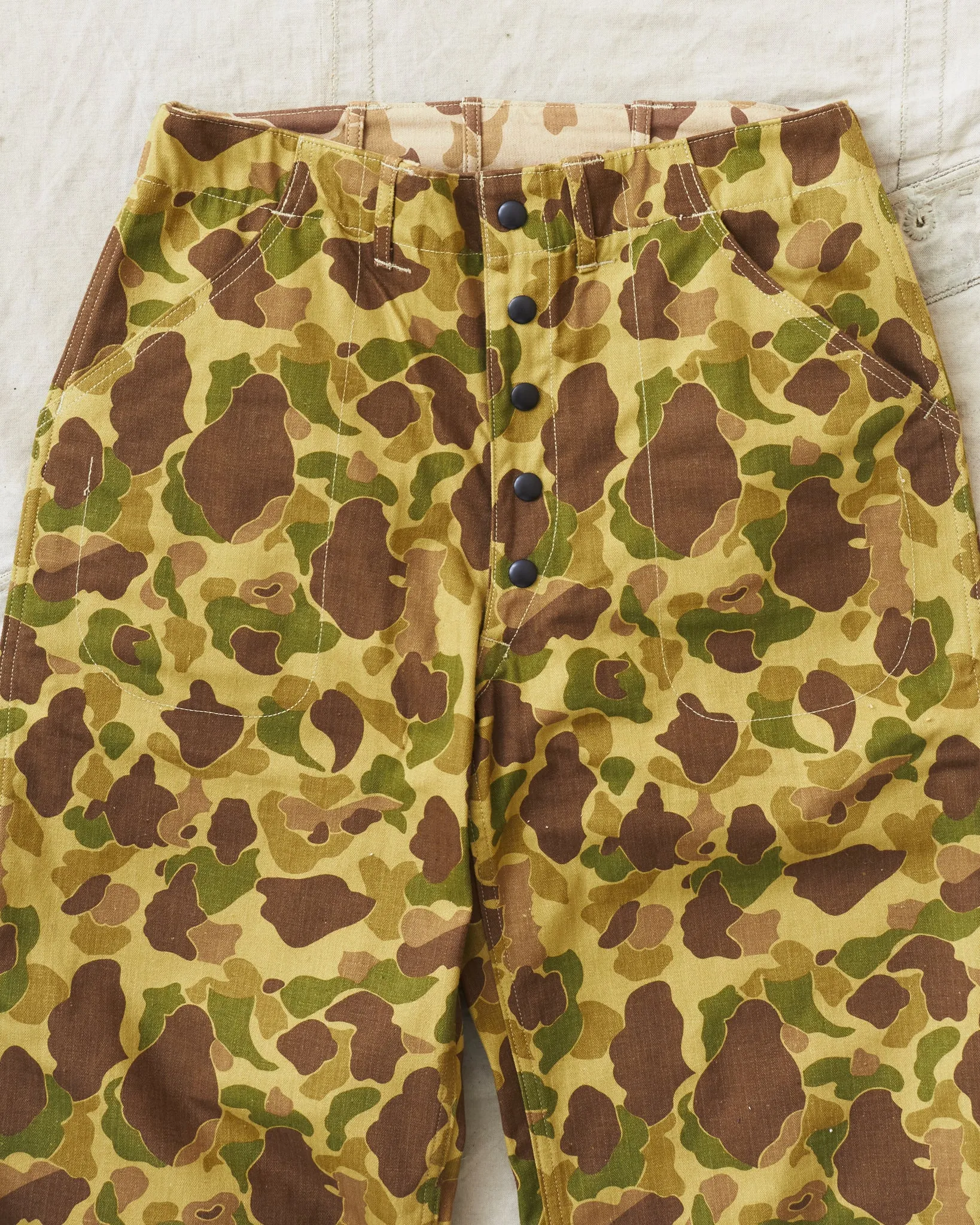 Warehouse & Co Lot. 1224 1940's USMC Parachutist Trousers Frog Skin Camo