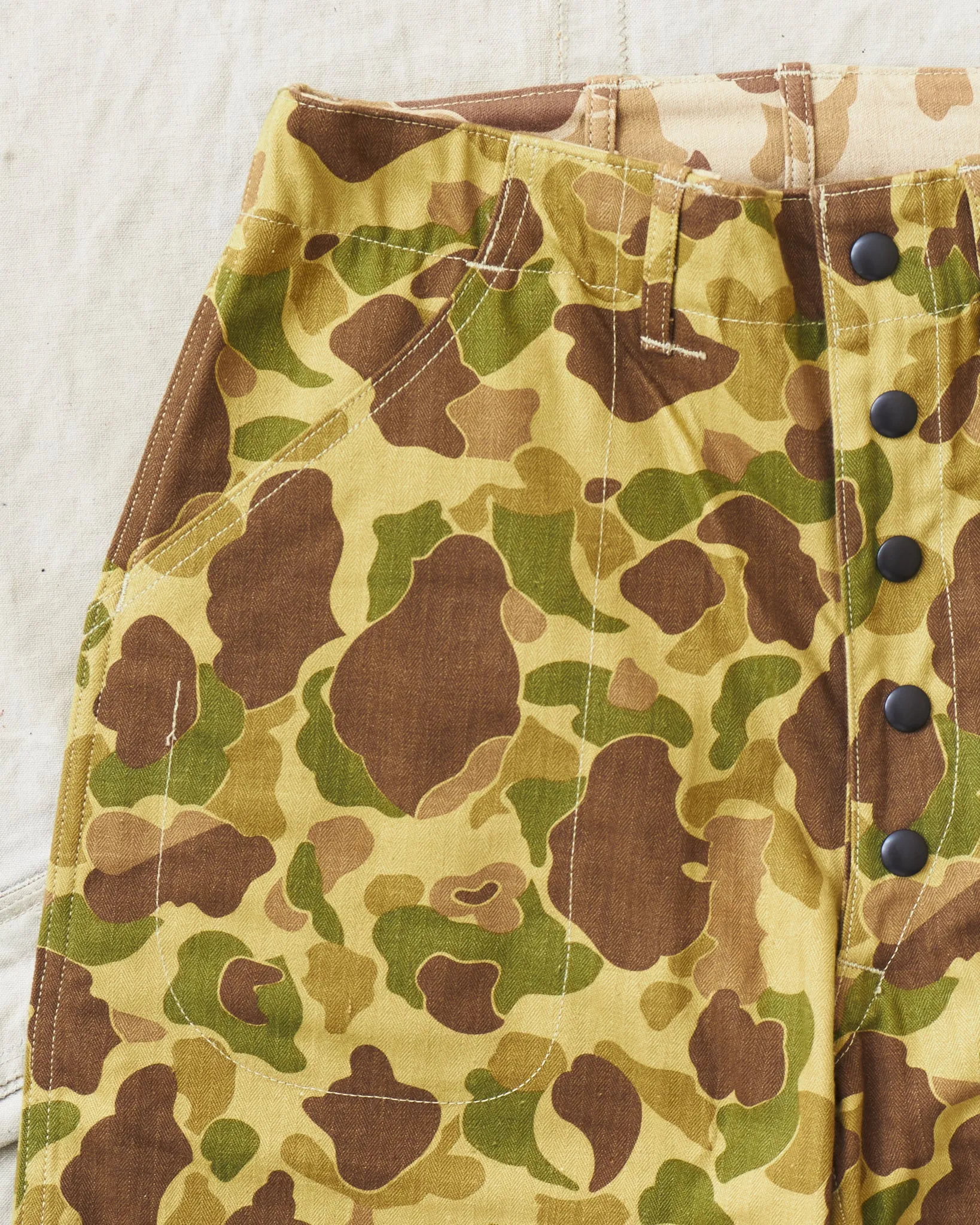 Warehouse & Co Lot. 1224 1940's USMC Parachutist Trousers Frog Skin Camo