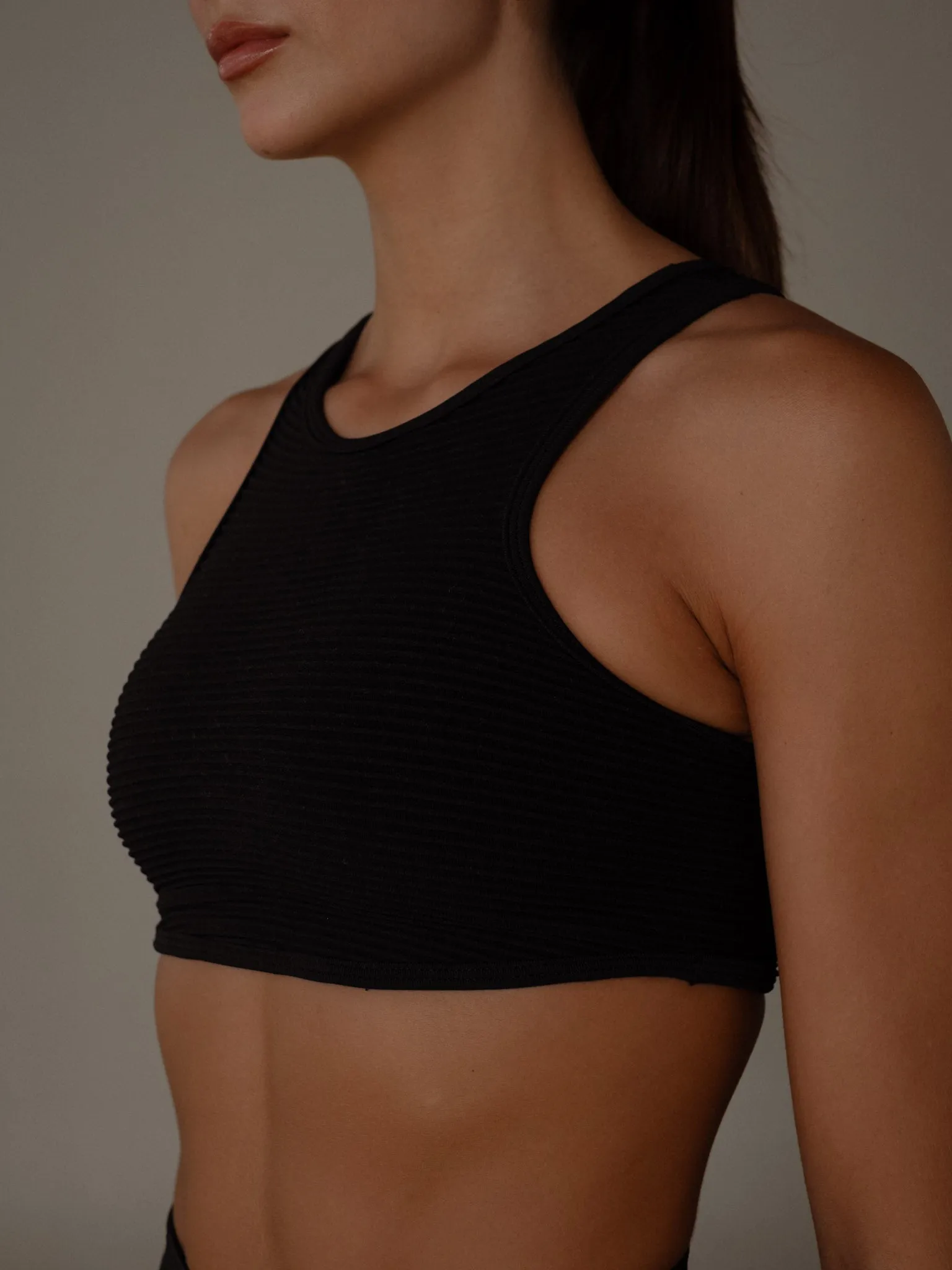 WELLNESS SEAMLESS TOP - SHADOW