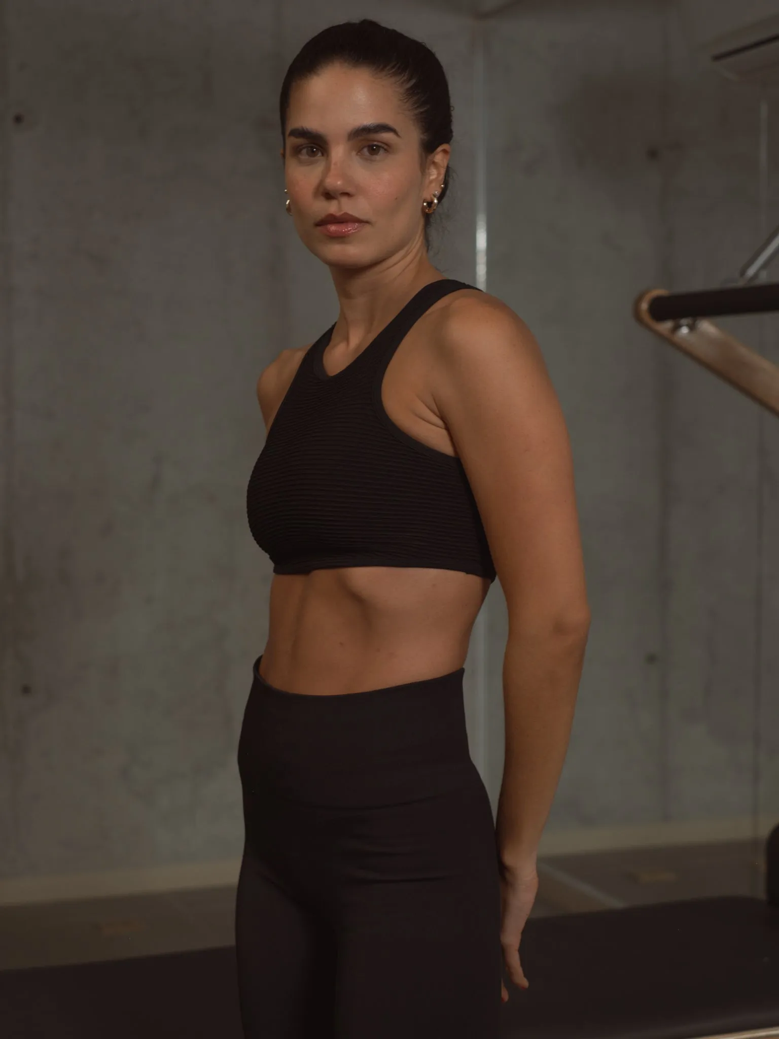 WELLNESS SEAMLESS TOP - SHADOW