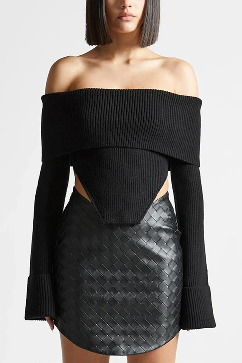 WH732 Off Shoulder Elegant Sweater