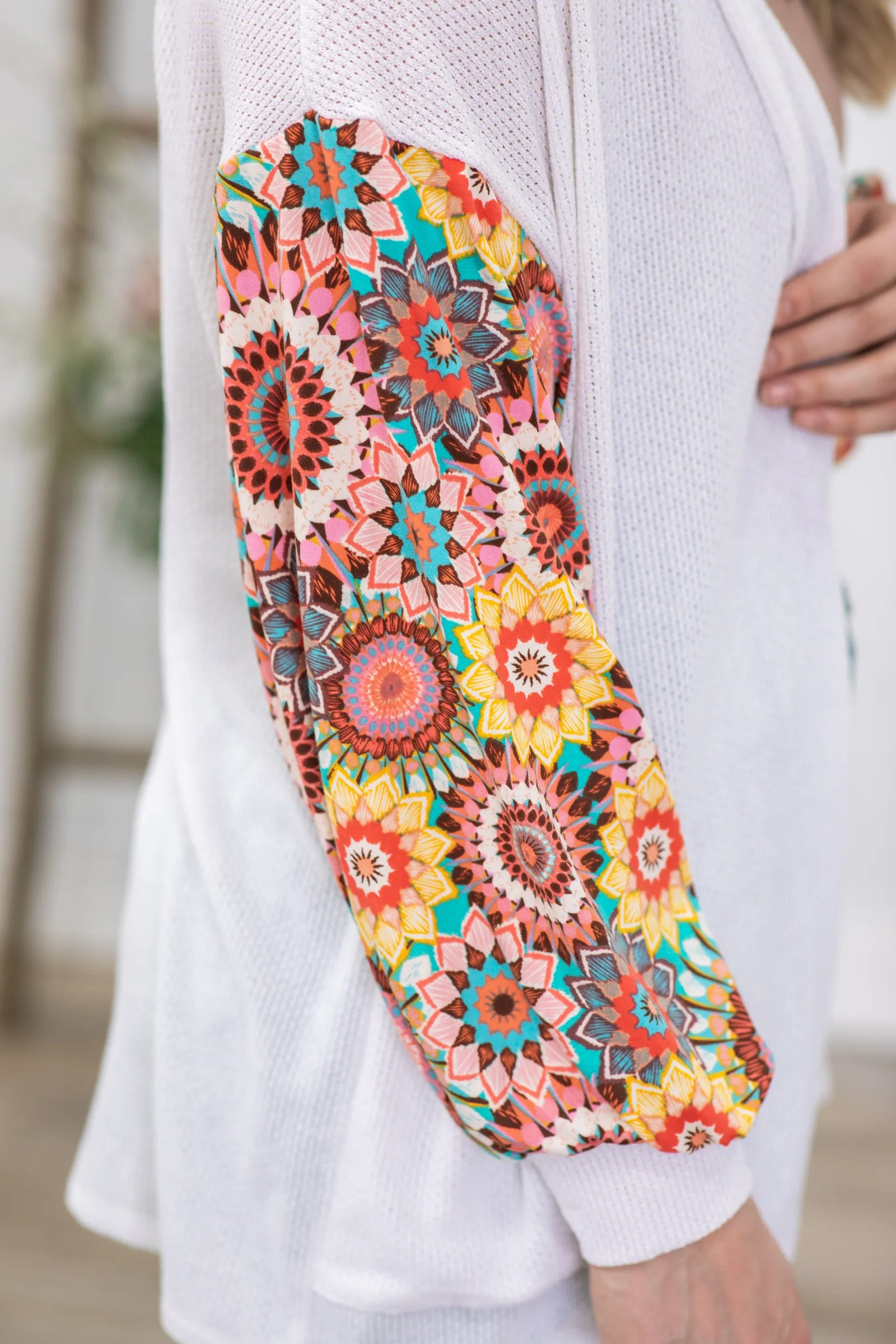 White Two Tone Abstract Drop Shoulder Cardigan