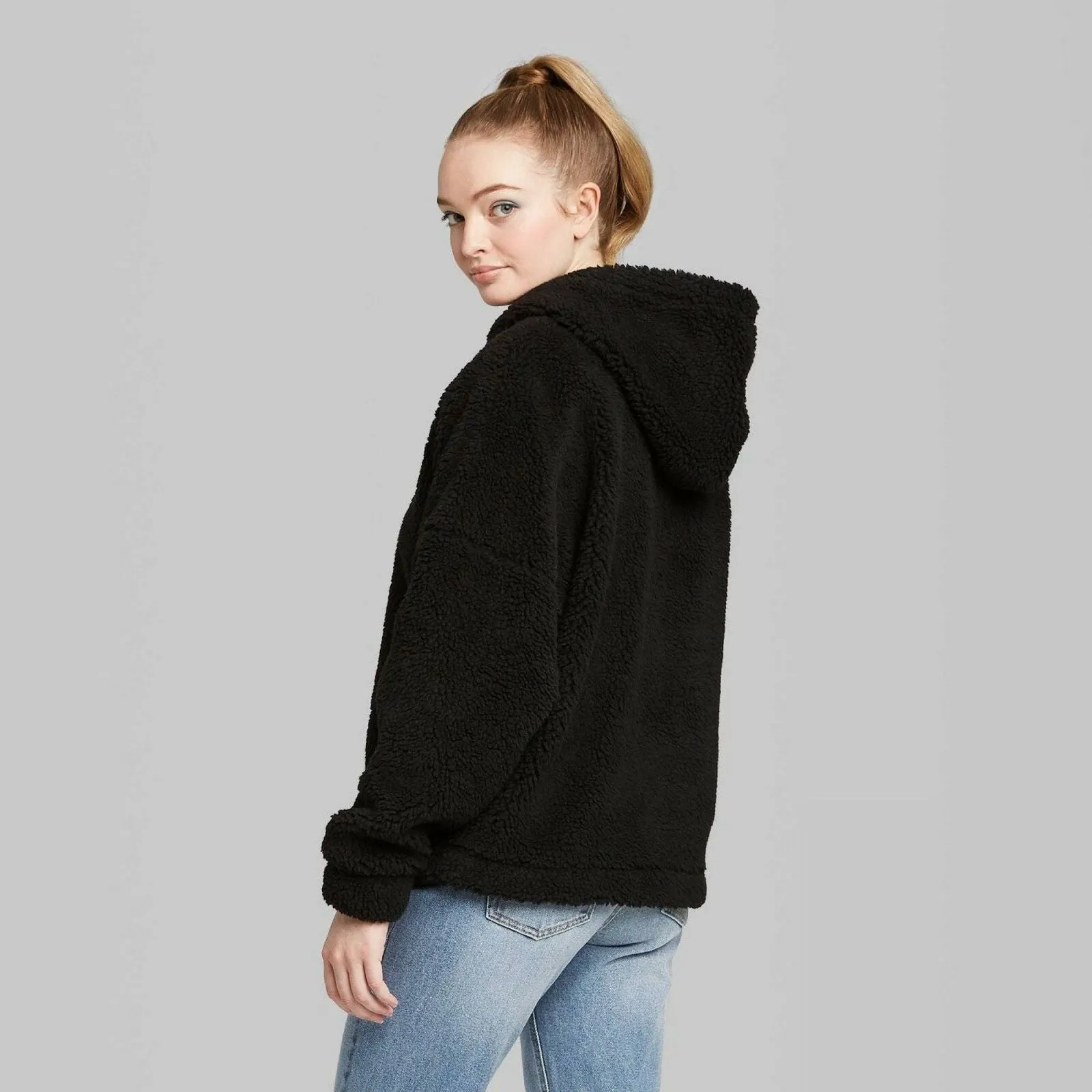 Wild Fable Women's Oversized Long Sleeve Zip-Up Hooded Sherpa Jacket
