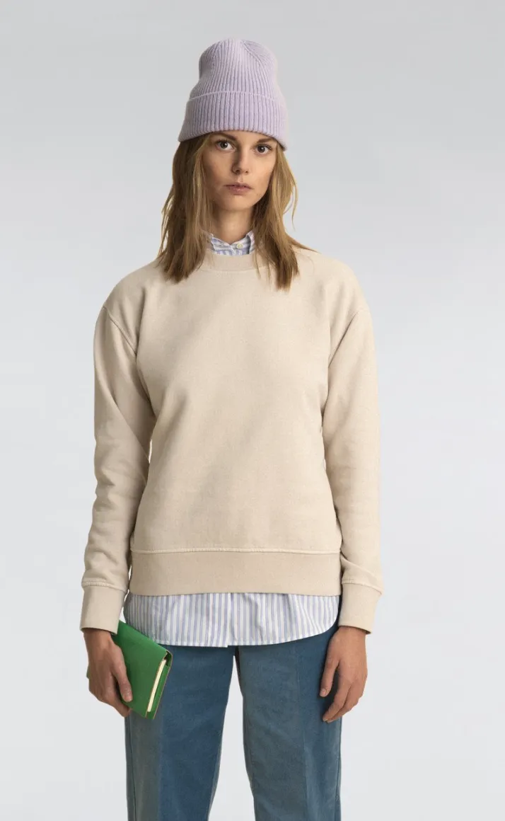Women Classic Organic Crew Sweater in Heather Grey