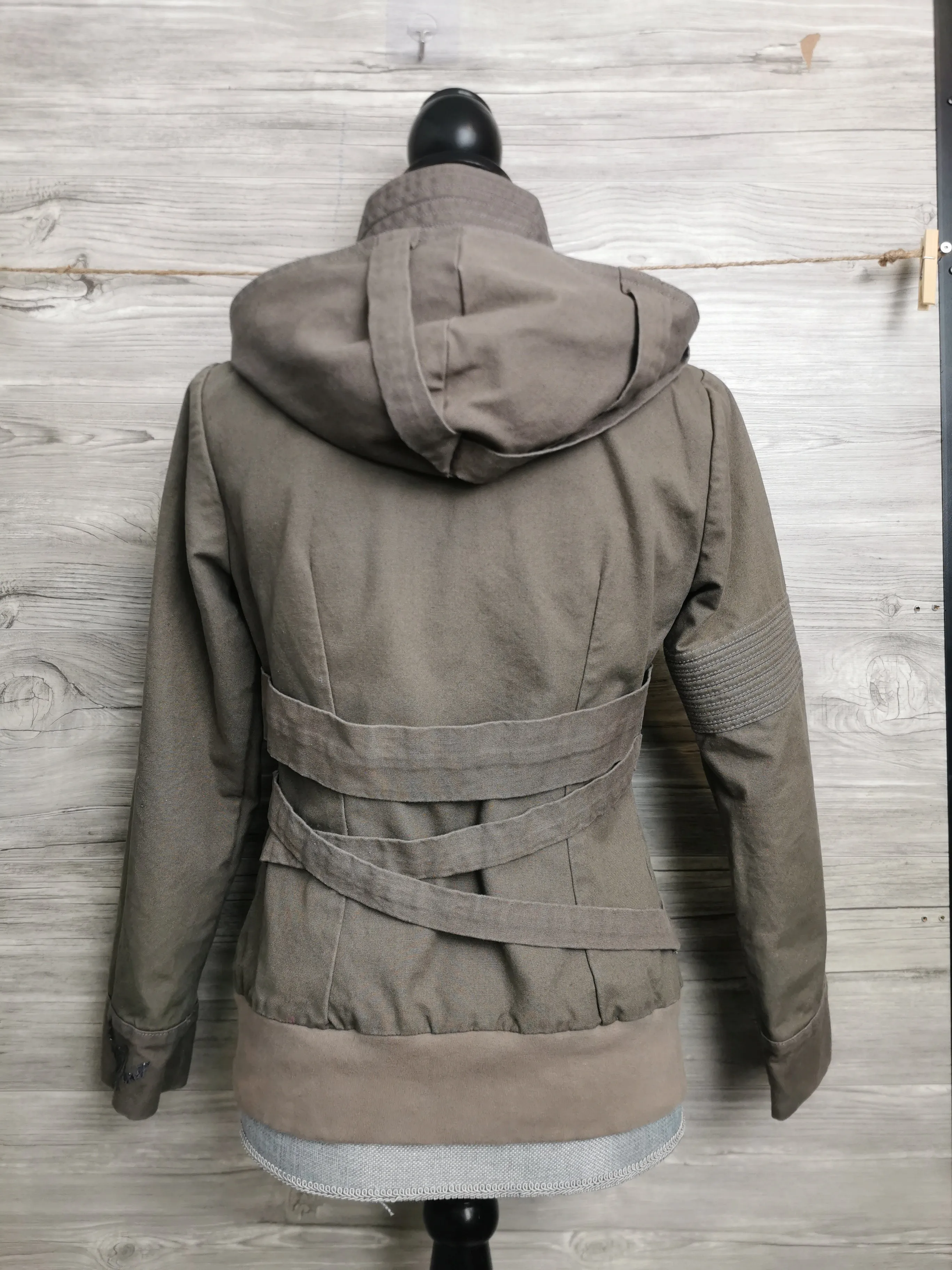 WOMEN SIZE SMALL - SCHWIING Fitted Jacket, Hooded EUC B45