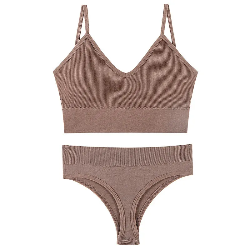 Women's Seamless Bra & Thong Set – Wire-Free, Sexy & Comfortable