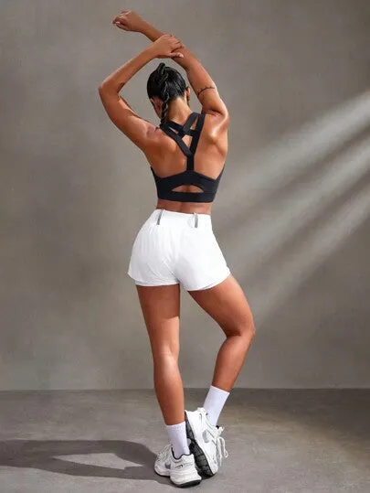 Women’s Solid Color Criss-Cross Seamless Sports Bra – Wire-Free & Stretchy