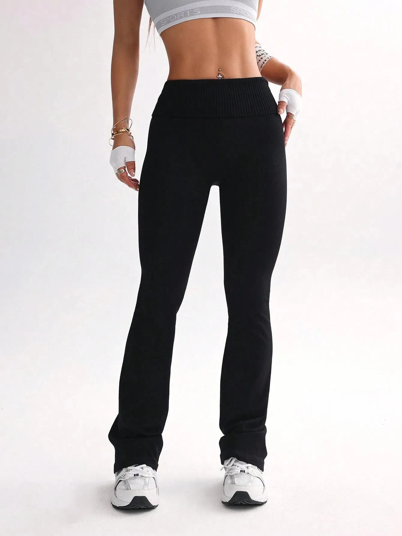 Women's Solid Color Flared Yoga Leggings | Casual & Comfortable Fitness Wear