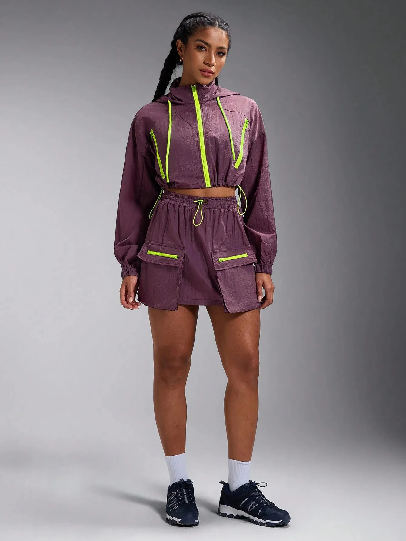 Women's Solid Color Splicing Front Zip Hooded Sports Jacket | Stylish & Functional
