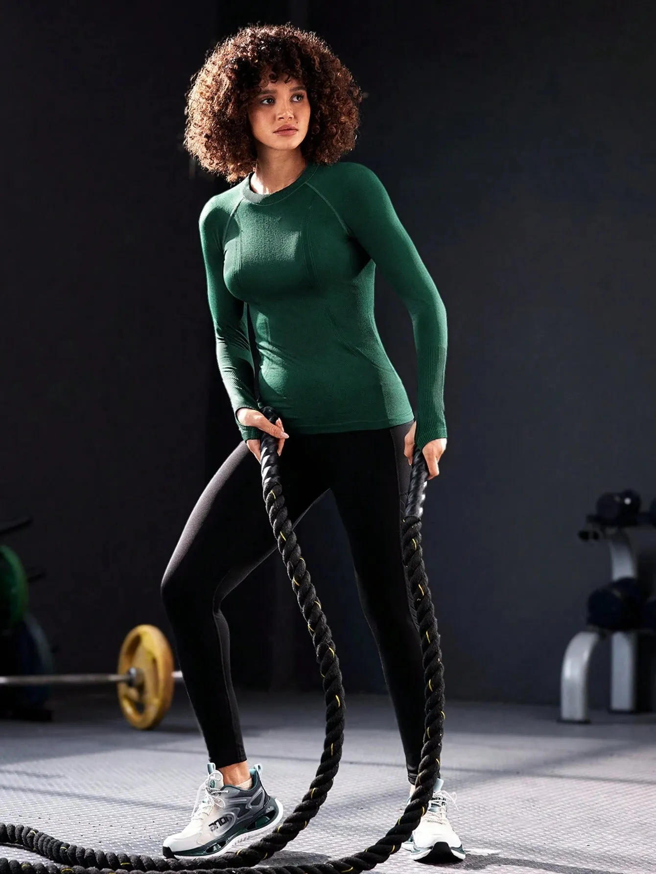 Women's Solid Colour Long Sleeve Sports Top – Comfortable & Stylish
