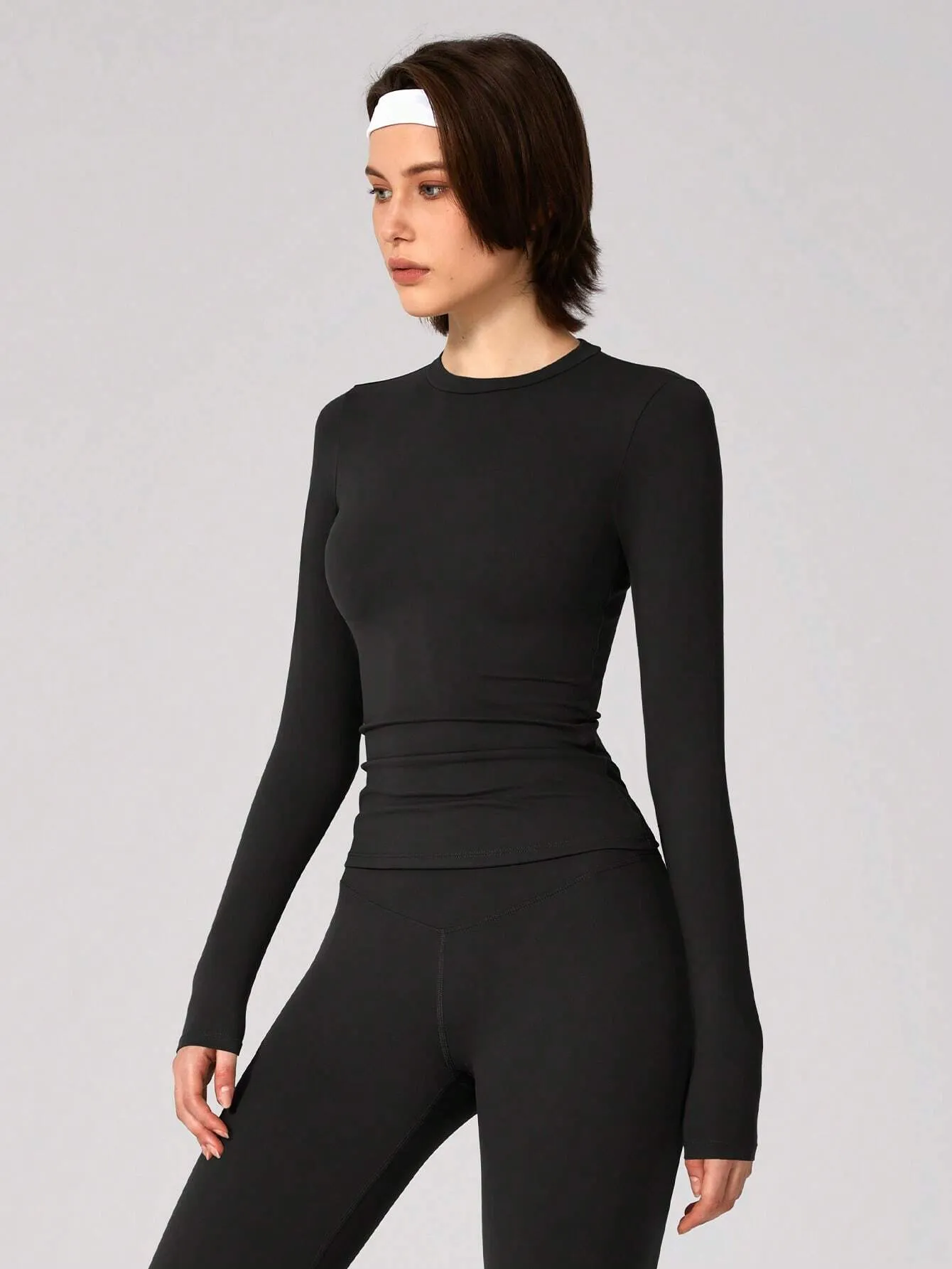 Women's Tight-Fitting Long-Sleeve Sports Top – Warm, Stretchy & Breathable