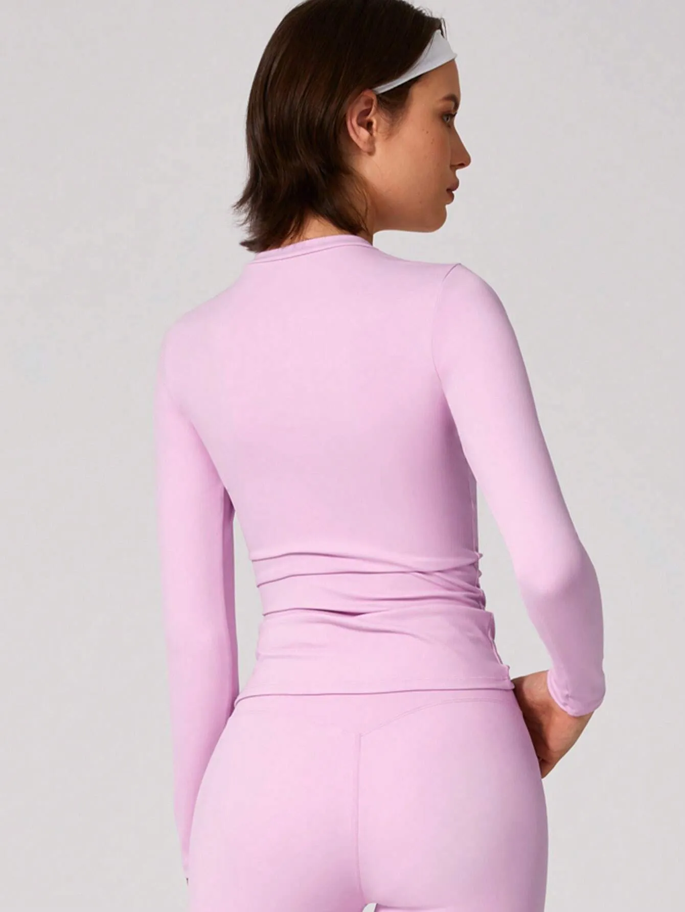 Women's Tight-Fitting Long-Sleeve Sports Top – Warm, Stretchy & Breathable