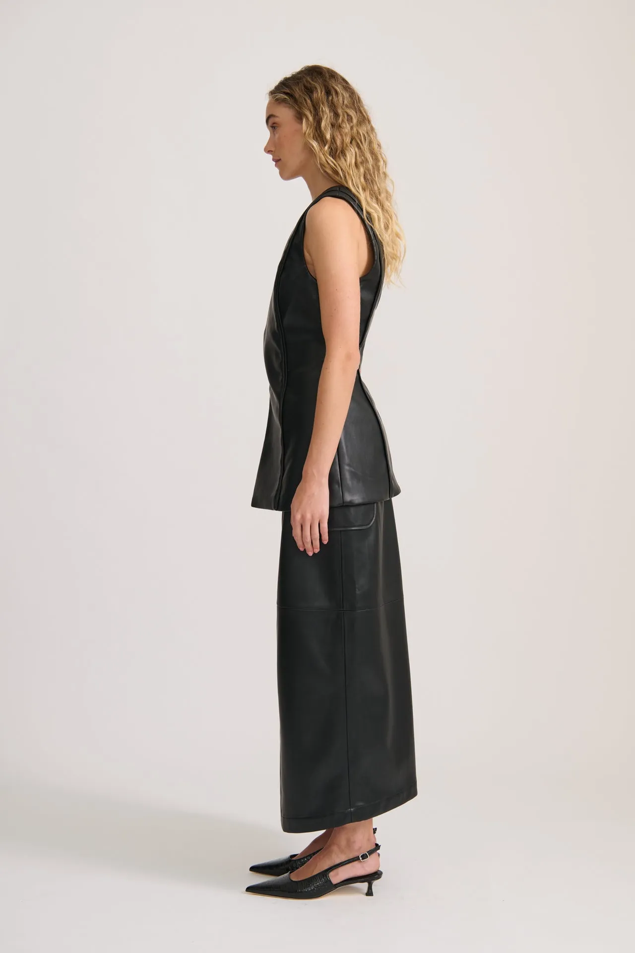 WRAP TUNIC VEGAN LEATHER TOP	BLACK