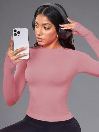 Yoga Basic Women’s Solid Color Raglan Sleeve Sports Top – Seamless with Thumb Holes